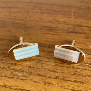 VTG SWANK modernist gold tone & MOP cuff links